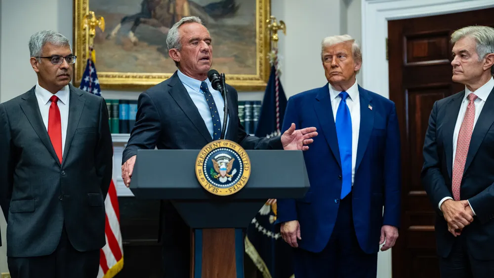 RFK Jr. Swims with Grandkids in Contaminated Rock Creek, Ignoring Health Warnings