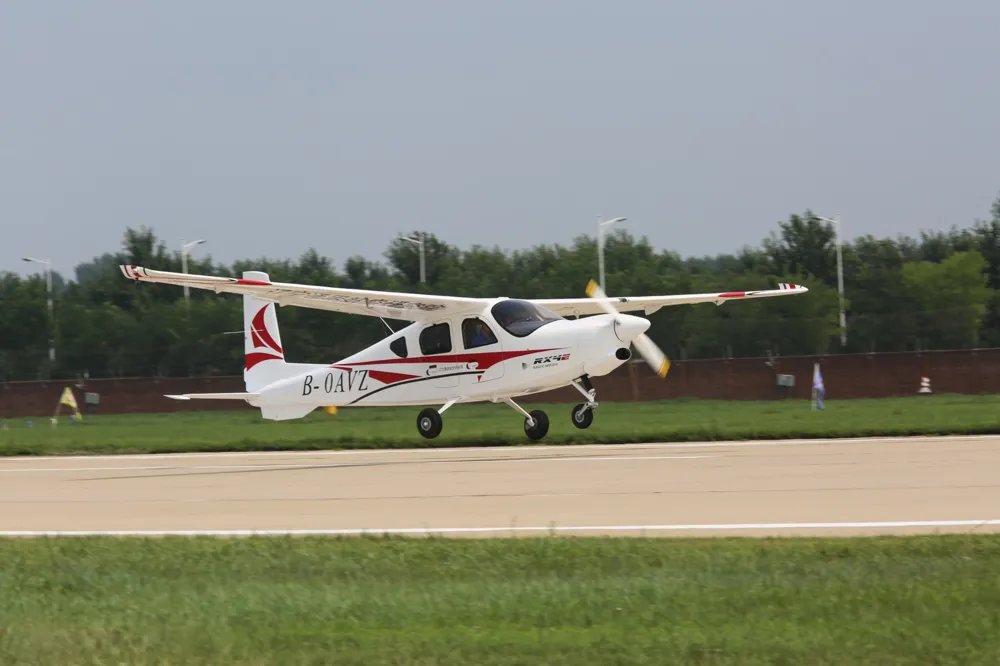 Rhyxeon Targets African and Asian Markets with New Electric Aircraft