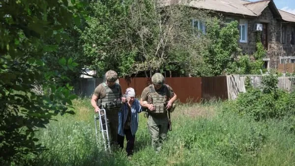 Russia Expands Offensive into Dnipropetrovsk Region Amid Stalled Peace Talks