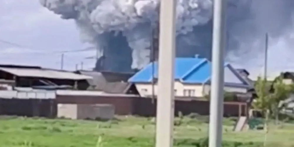 Ukrainian Drones Hit Russian Airbases, Destroying Military Aircraft Ahead of Peace Talks