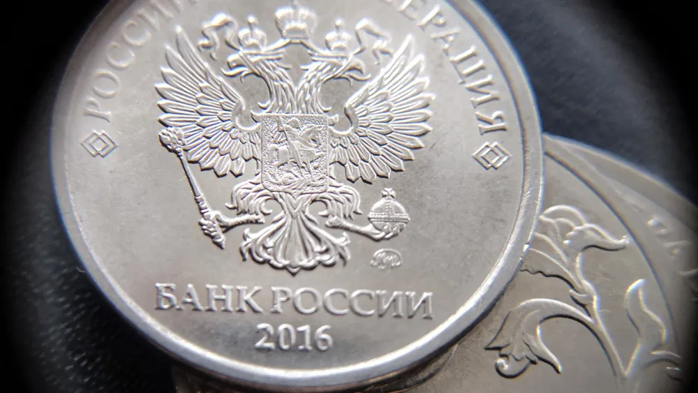 Russian Ruble Faces Decline Amid Economic Struggles