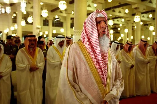 Saudi Arabia loses Grand Mufti Sheikh Abdulaziz Al-Sheikh at 82