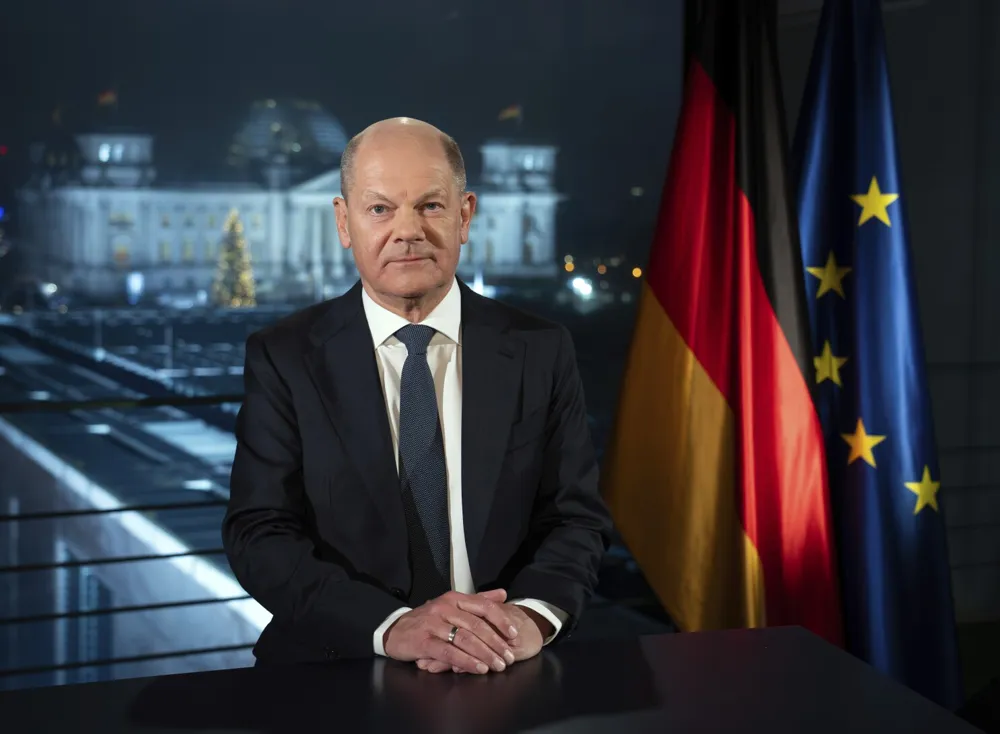 Scholz Urges German Unity Amid Crises in New Year's Address