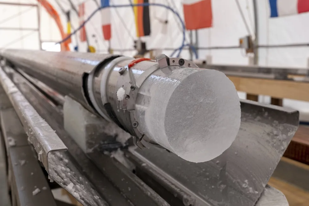 Scientists successfully retrieve 1.2 million-year-old ice core from Antarctic depths