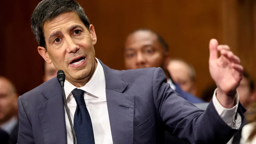 Kevin Warsh's Nomination for Fed Chair Advances After Senate Committee Vote
