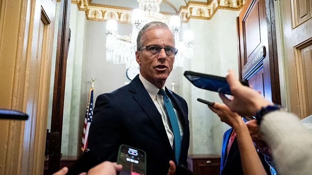 Senate Republicans Push to Advance Trump's 