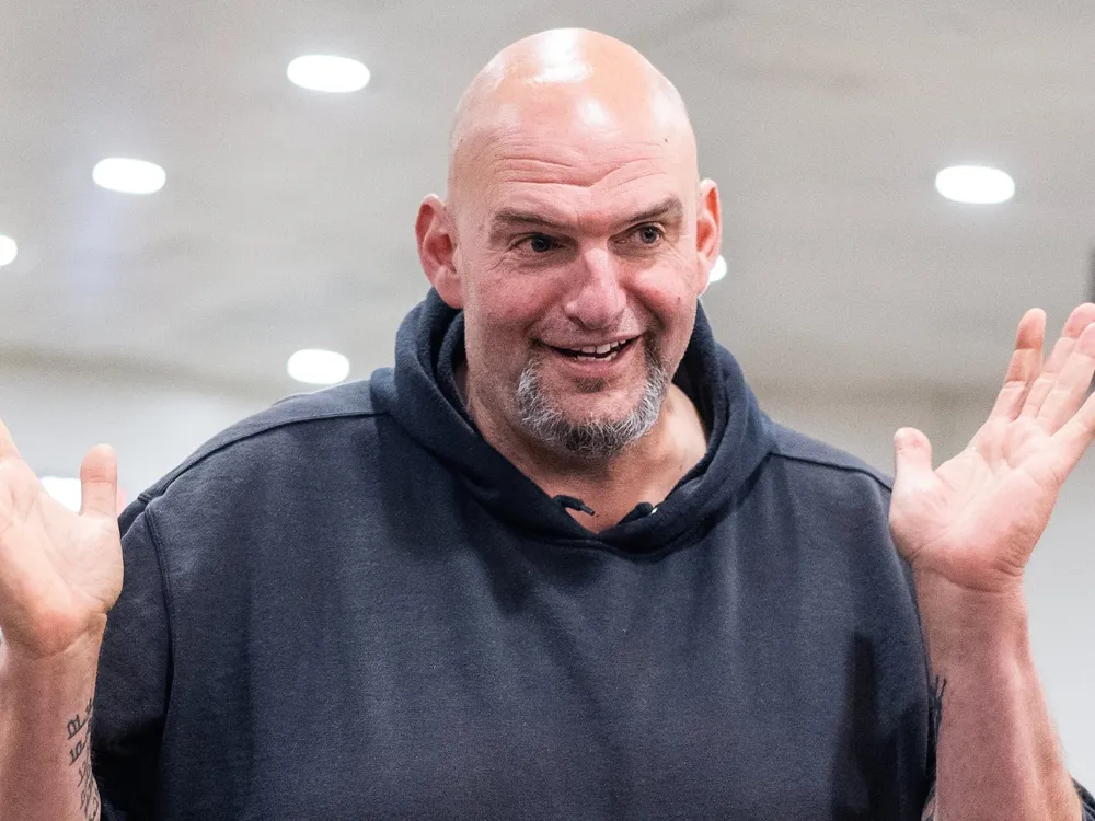 Senator John Fetterman to Meet Trump at Mar-a-Lago, Breaking Political Norms