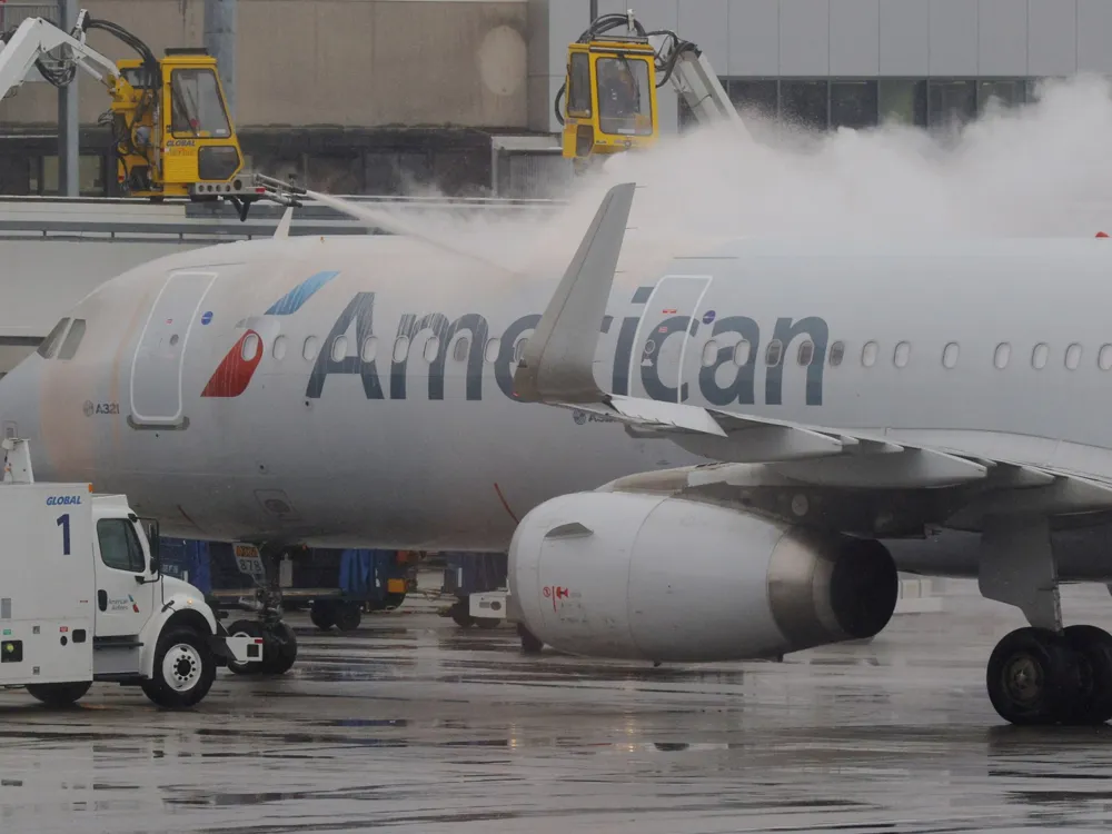 Severe Disruptions in U.S. Air Travel as Winter Storm Devin Causes Flight Cancellations