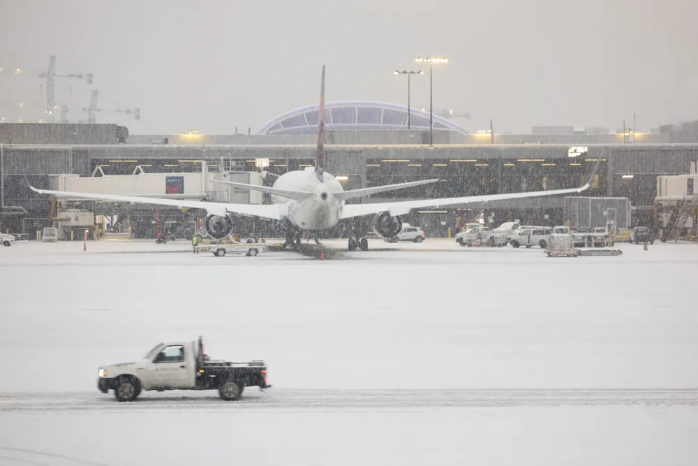 Severe Winter Storm Disrupts Southern U.S. with Snow, Ice, and Flight Cancellations