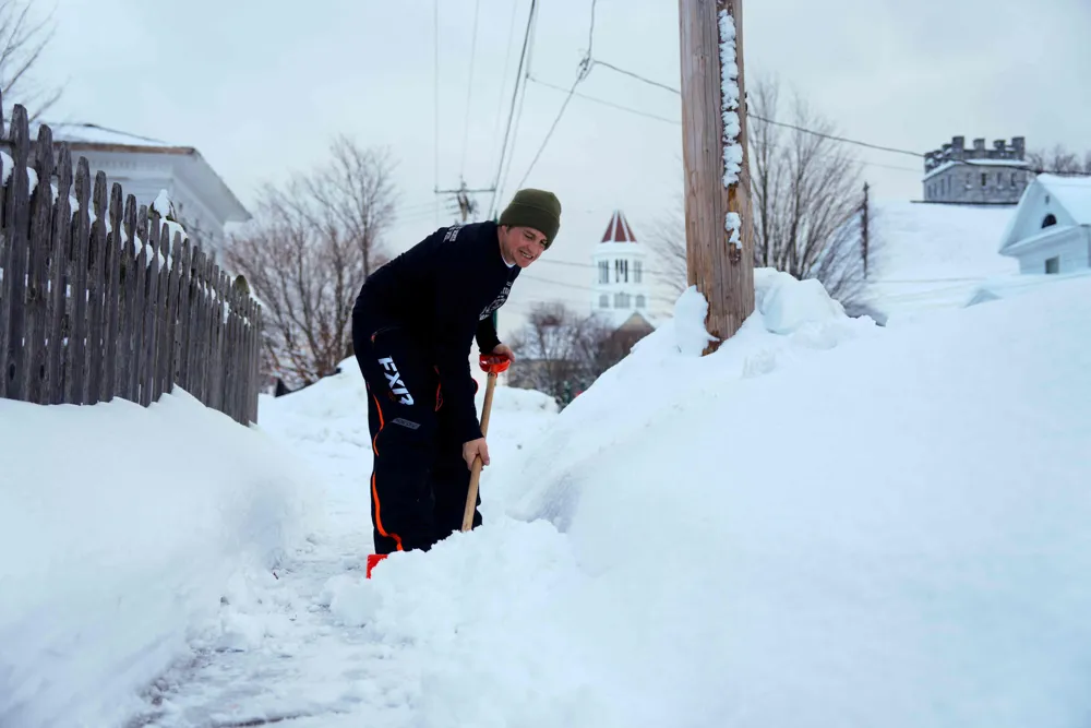 Severe Winter Storm Hits Eastern US, Affecting Over 70 Million with Blizzard Conditions