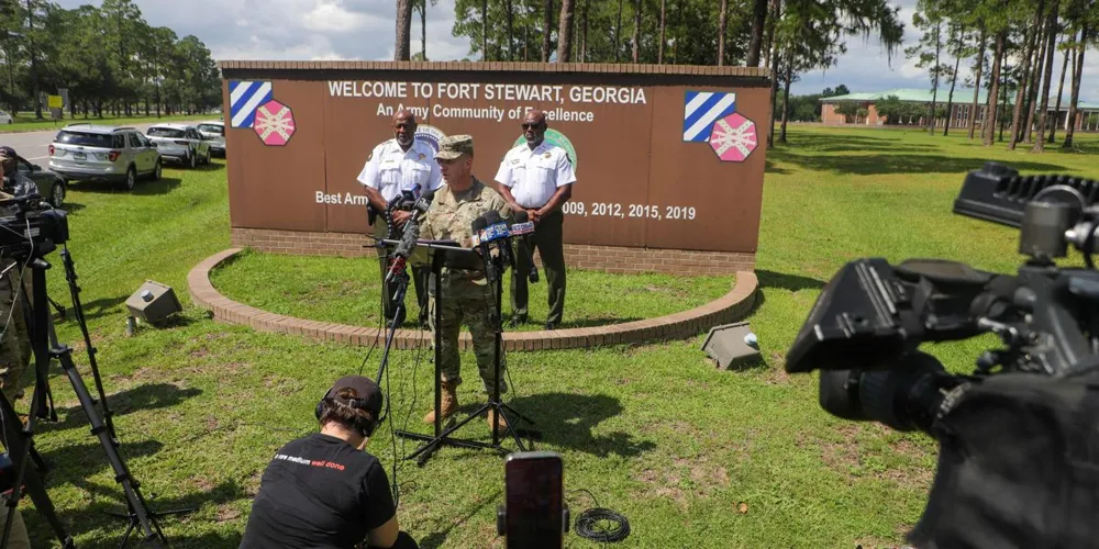 Fort Stewart shooting: Five soldiers wounded, suspect identified as Sgt. Quornelius Radford
