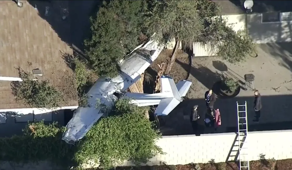 Small plane crashes in Temple City without hitting structures