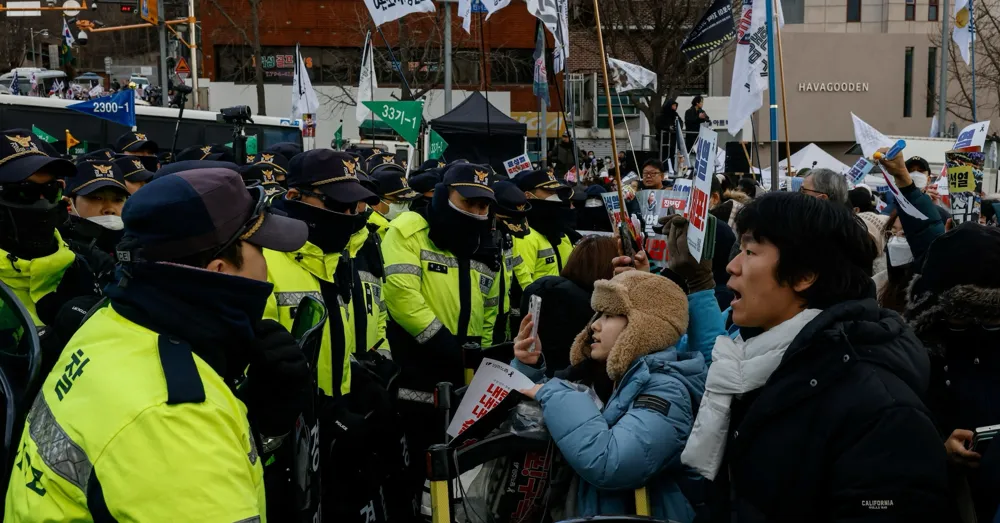 South Korean Investigators Seek Arrest of Impeached President Yoon Suk Yeol