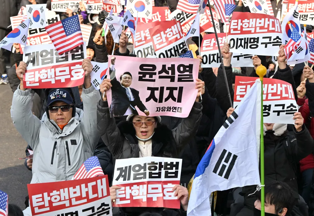 South Korea's Impeached President Yoon Suk Yeol Defies Arrest Warrant Amid Supporter Protests