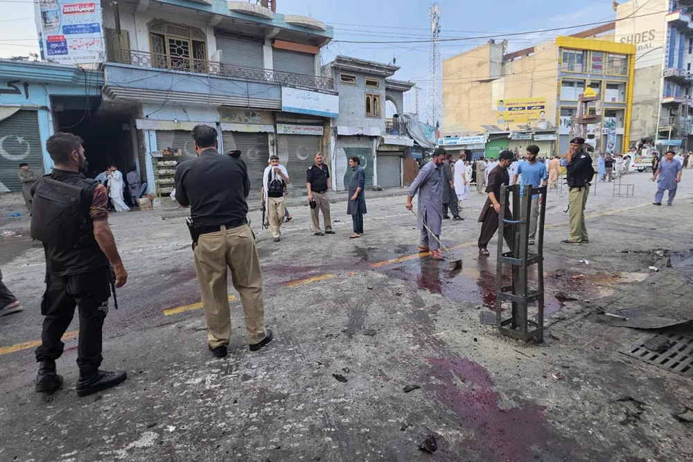 Suicide attack during protest in Pakistan's Swat kills at least 14