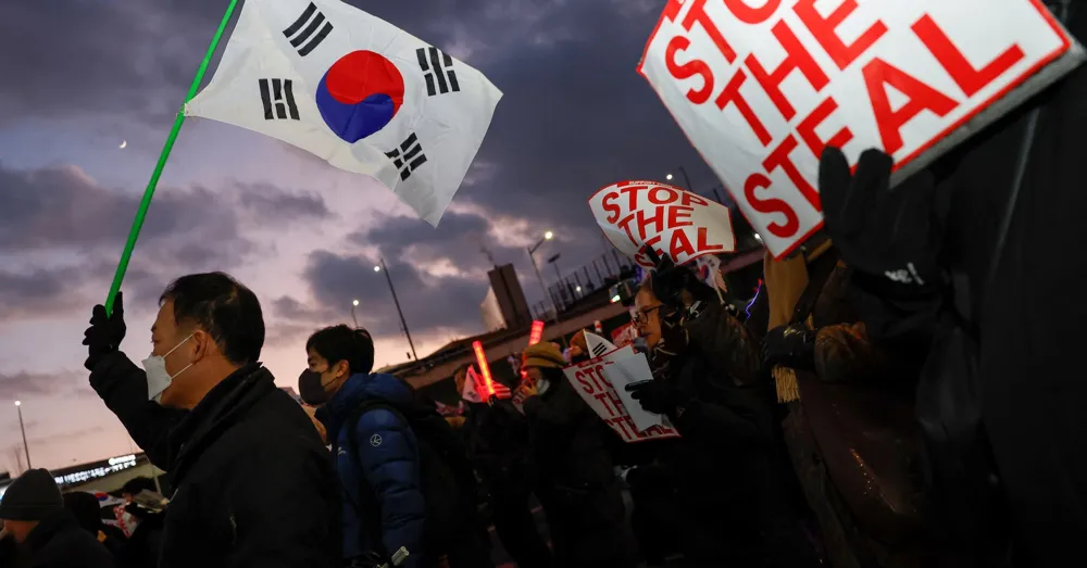 Supporters of South Korea's Yoon Use 'Stop the Steal' Slogan, Seek Trump’s Support