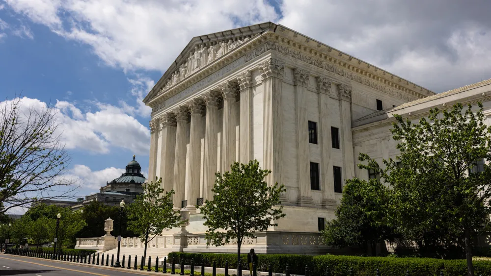 Supreme Court Allows Trump to End Deportation Protections for Venezuelans