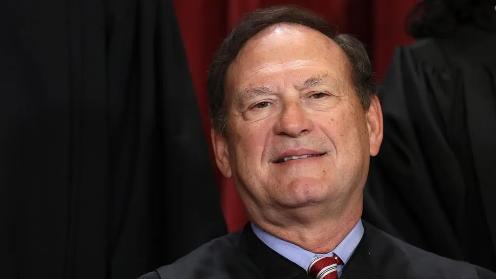 Supreme Court Justice Samuel Alito Faces Ethics Scrutiny Amid Trump Connection