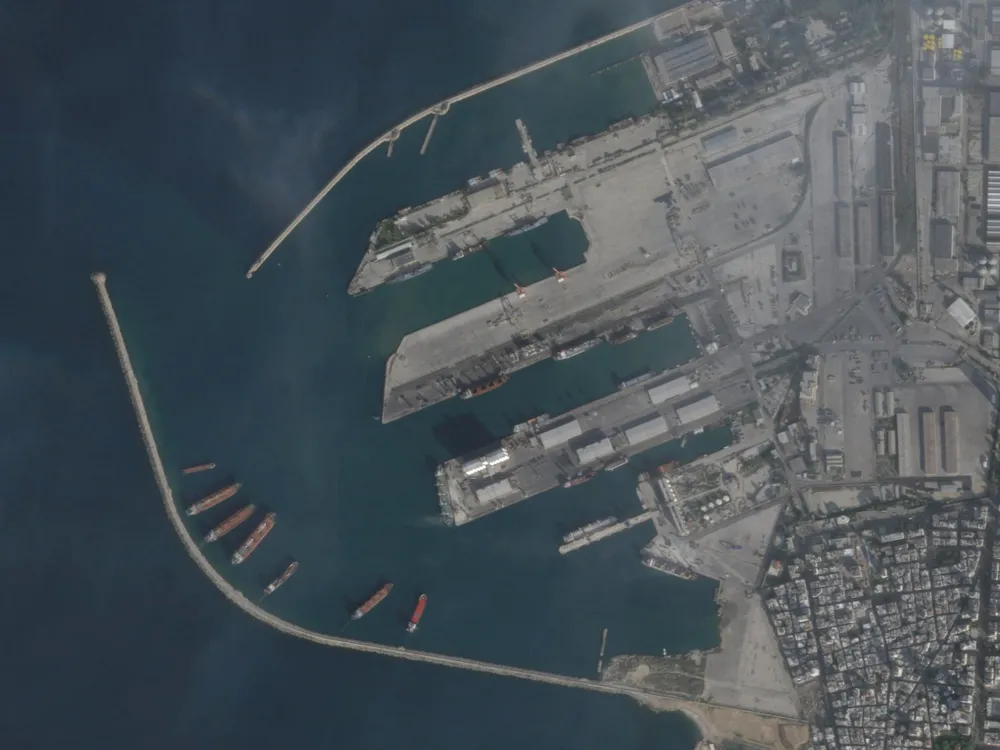 Syria and Russia formalize agreement on future of military bases