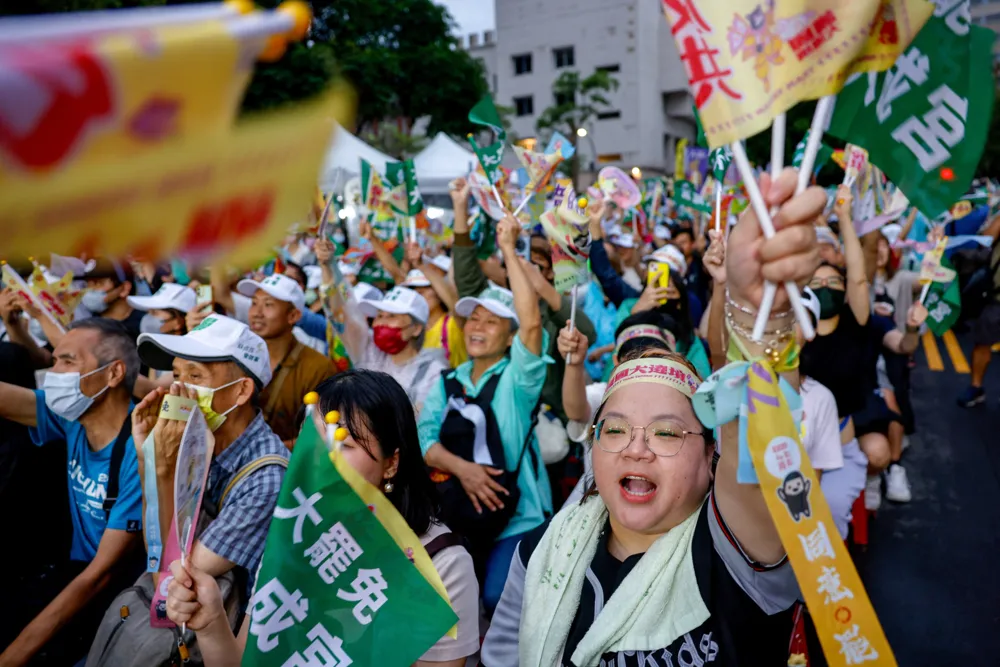 Taiwanese Voters Reject Recall of Opposition Lawmakers Amid Rising Tensions with China