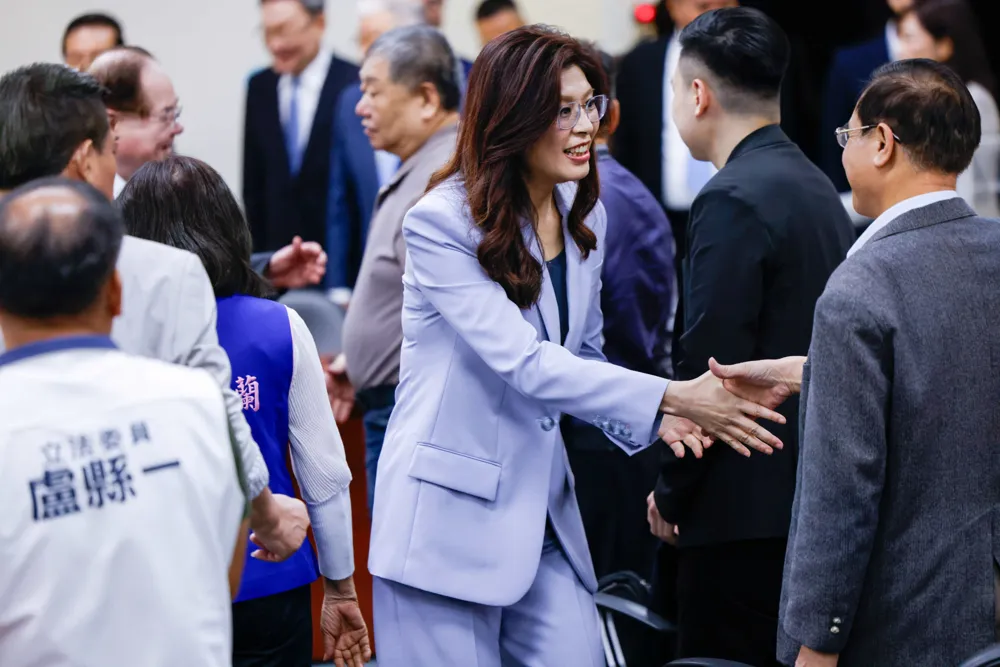 Taiwan's Opposition Leader Begins Controversial Peace Mission to China