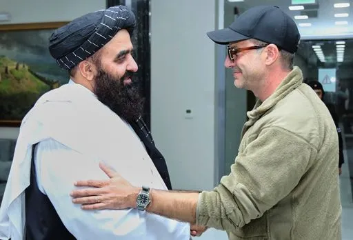 Taliban Claims Agreement with U.S. Envoys on Prisoner Swap Amid Efforts to Normalize Relations