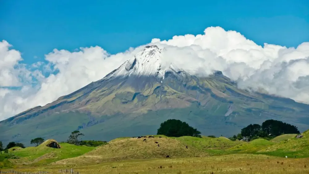 Mount Taranaki in New Zealand Granted Legal Personhood, Affirming Its Sacred Status to Māori