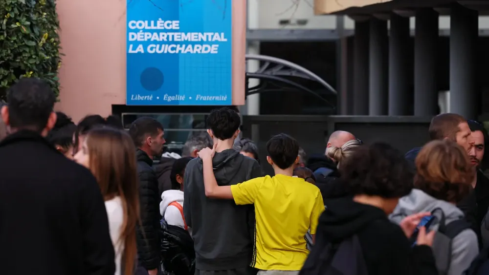 Teenage pupil critically wounds teacher in stabbing incident in France