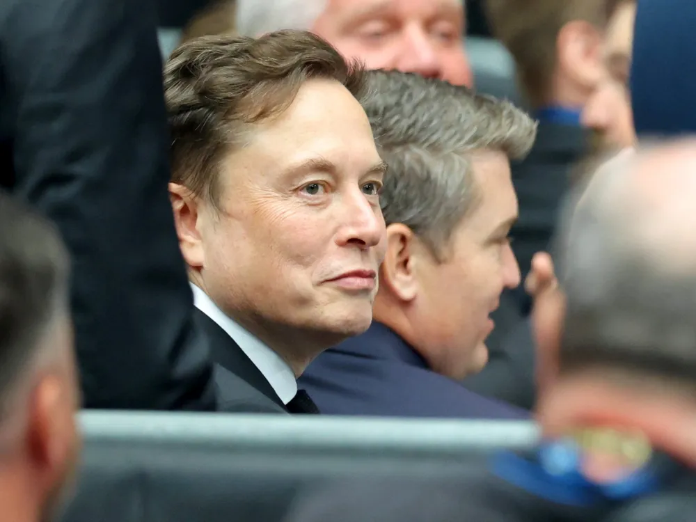 Tesla Chair Warns of Potential Musk Exit Over $1 Trillion Pay Plan
