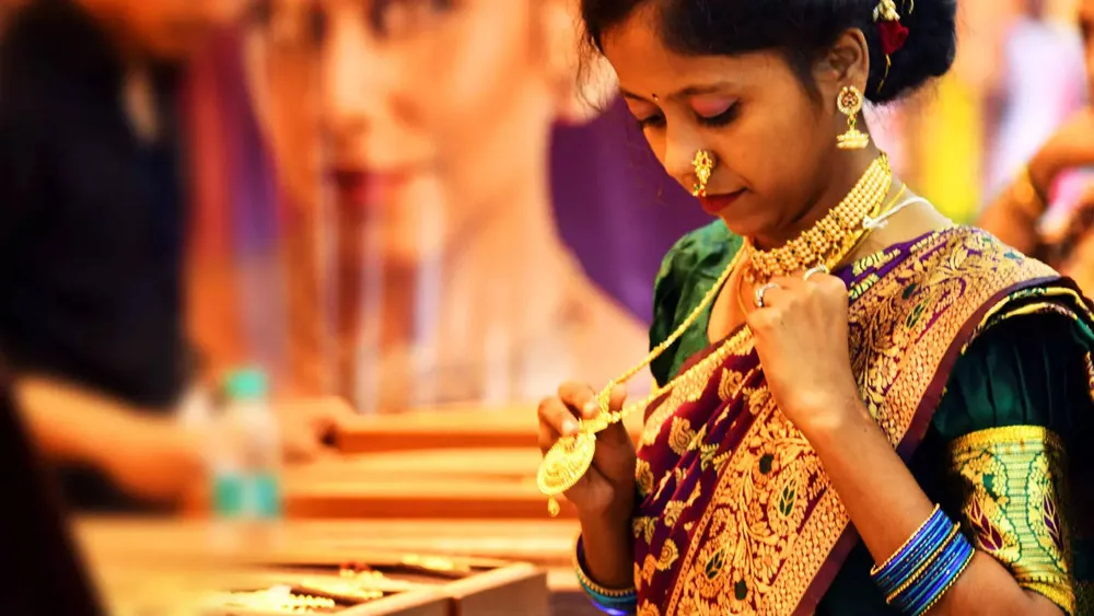 The Complex Relationship Indian Women Have With Gold