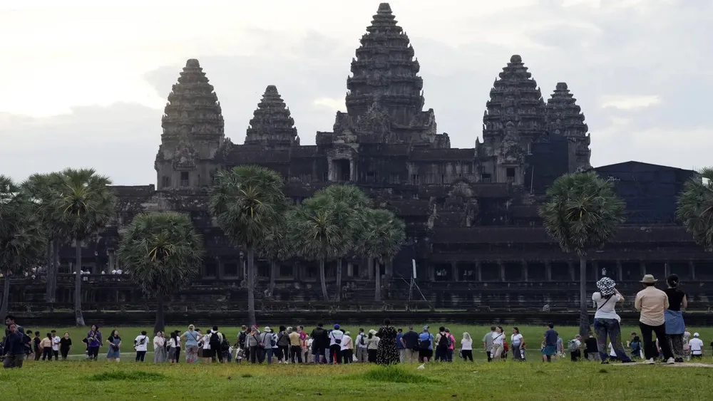 Lightning strike at Cambodia's Angkor Wat kills three and injures several