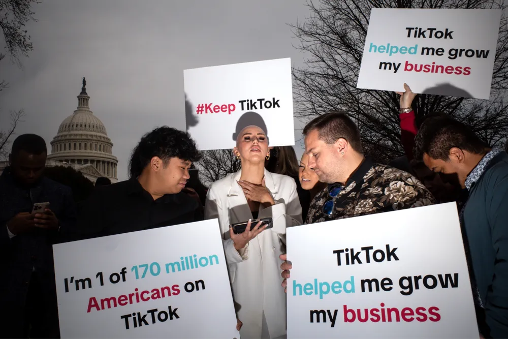 TikTok Advocates Shift Focus to Free Speech in Supreme Court Case Over Chinese Ownership