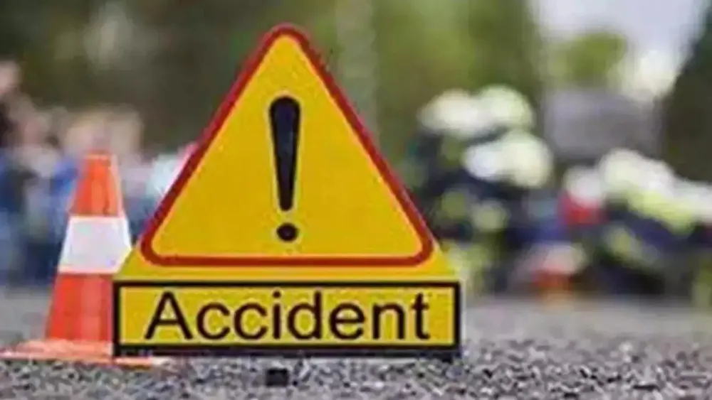 Tragic New Year Road Accident in Kaithal Leaves 1 Dead and 15 Injured