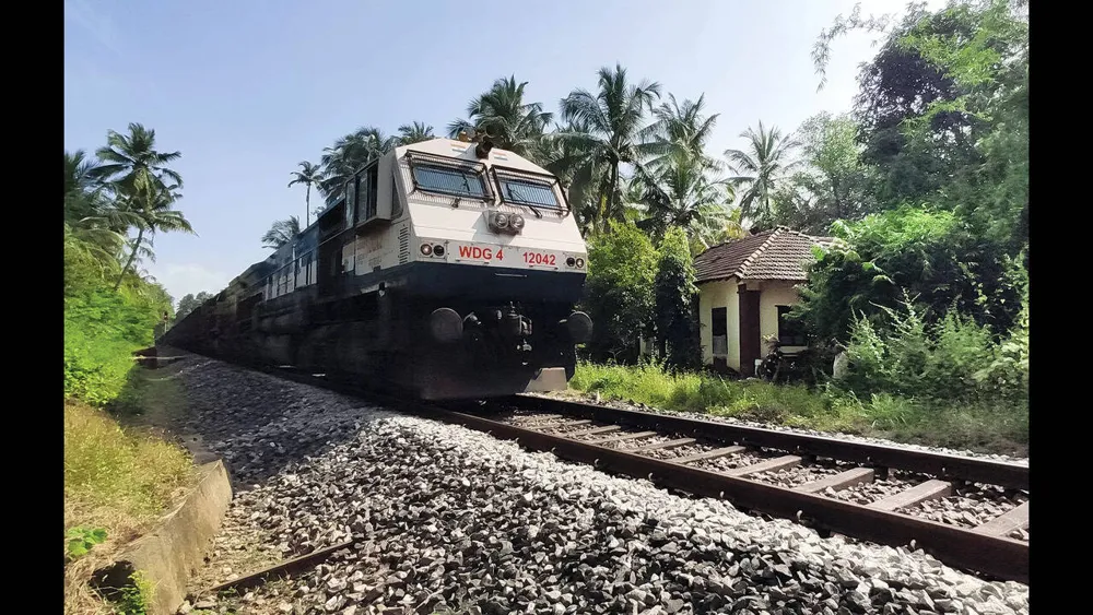 Train Services Disrupted on Castle Rock-Kulem for Track Maintenance