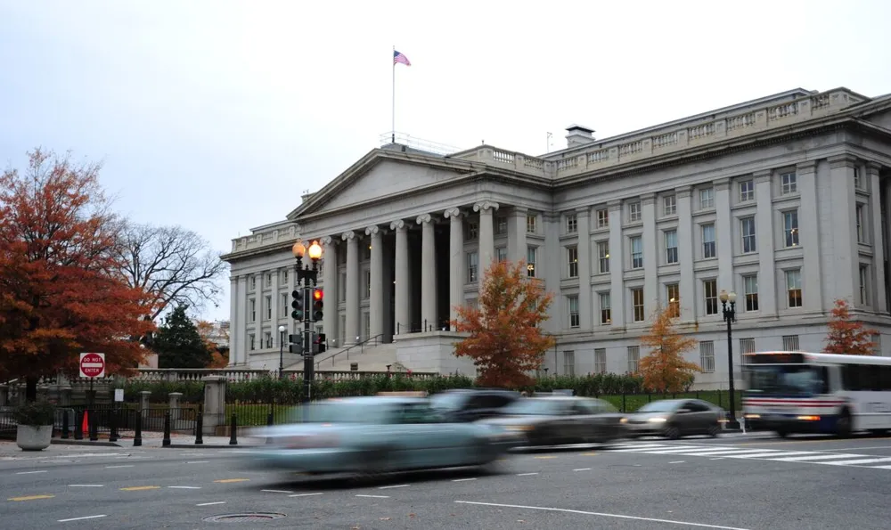 Treasuries Expected to Deliver Minimal Returns in 2024