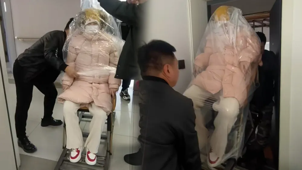 Trending Stories from China: Plastic-wrapped Woman, ‘China’s Grandma,’ and More