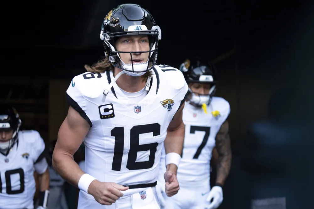 Trevor Lawrence Urges Jaguars to Reignite Team Spirit Following Coaching Change