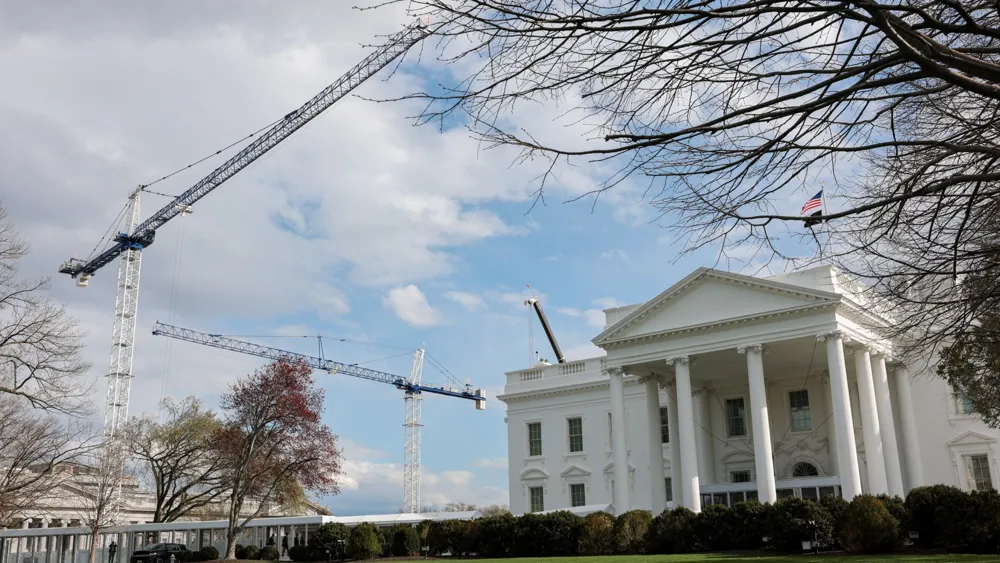 Trump Administration Pursues Emergency Motion to Resume White House Ballroom Construction