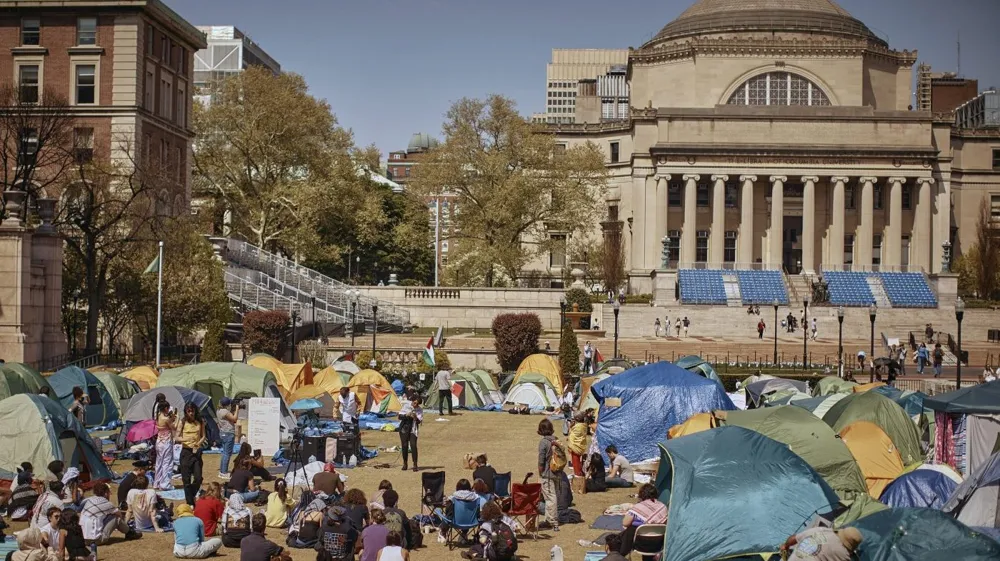 Trump Administration Reviews Columbia University's Contracts Amid Antisemitism Allegations