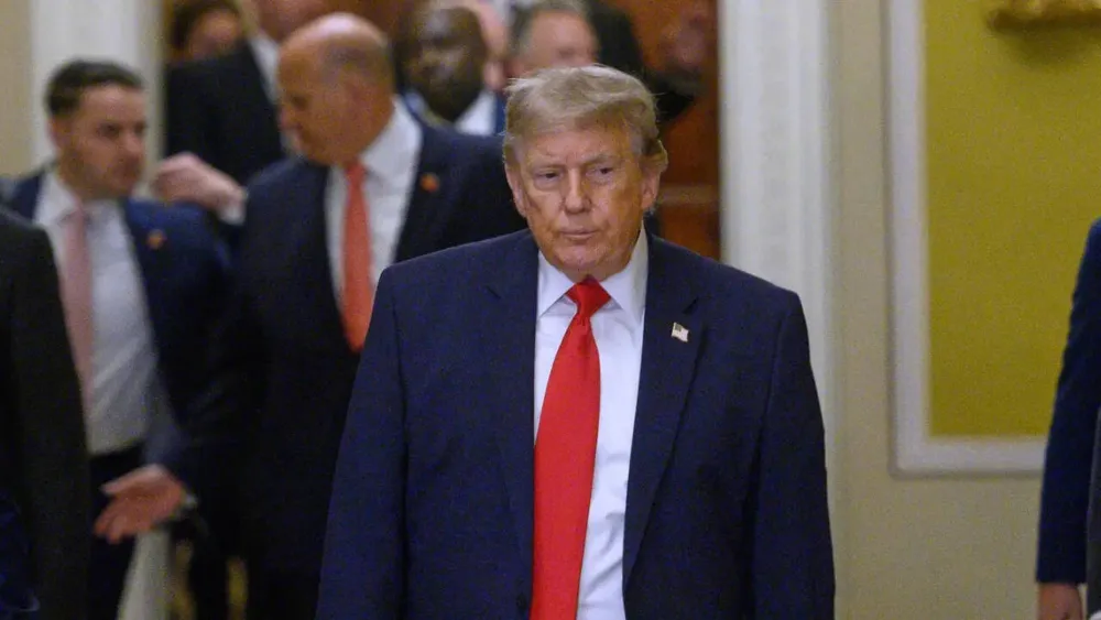 Trump Announces First-Ever Republican Midterm Convention in Dallas