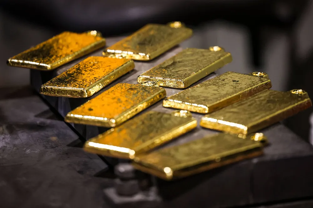 Trump Announces Gold Imports Will Not Face Tariffs, Easing Market Concerns
