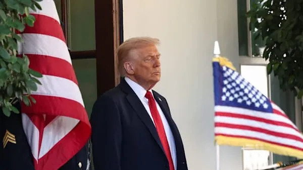 Trump Downplays Taiwan Threat; Plans Visit to China Early Next Year