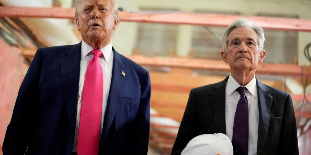 Trump Considers Major Lawsuit Against Fed Chair Powell Over Renovation Costs