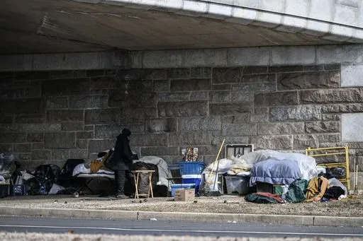 Trump Orders Immediate Eviction of Homeless from Washington, D.C. Amid Crime Control Plans