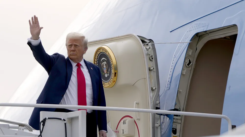 Trump Expresses Discontent Over Boeing's Delays in Air Force One Delivery