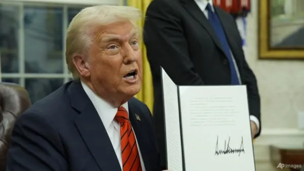 Trump Signs 25% Tariffs on Steel and Aluminum Imports, Igniting Trade Tensions