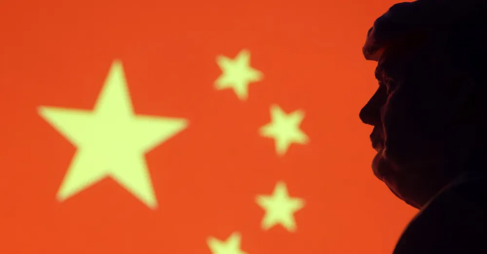 Trump Signs Memorandum to Tighten Restrictions on Chinese Investments in Key Sectors