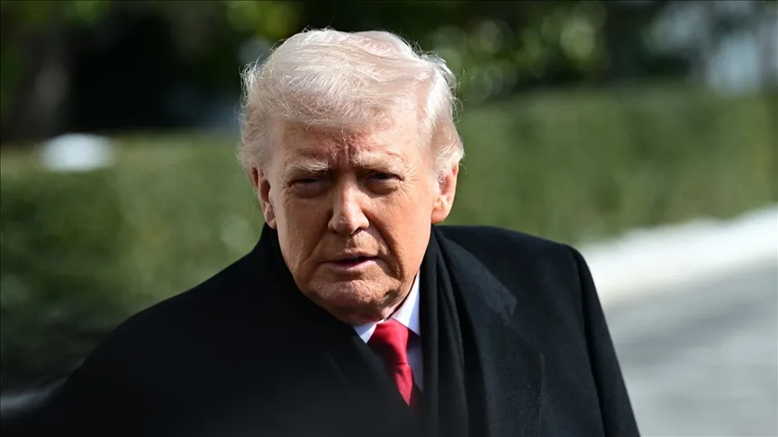 Trump Signs Order Threatening Tariffs on Nations Trading with Iran