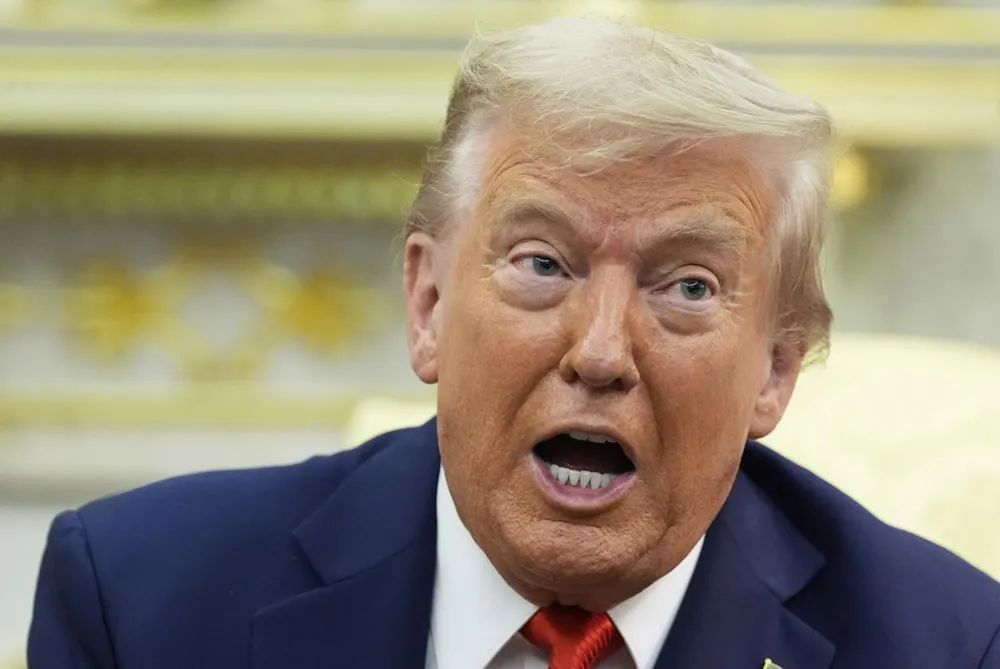 Trump Signs Executive Orders to End Cashless Bail Nationwide and in D.C.