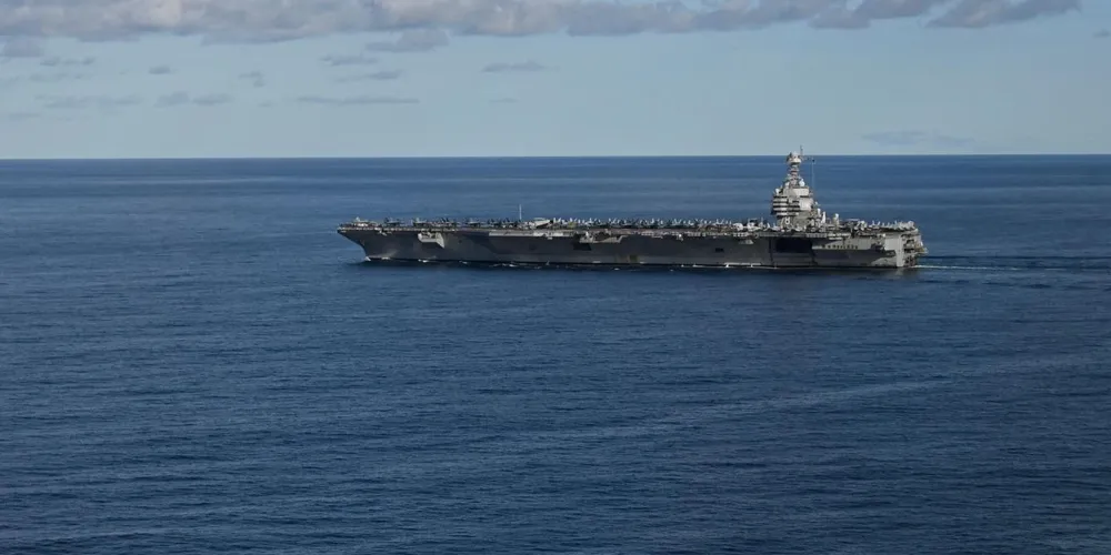 Trump Suggests Possible Talks with Venezuela’s Maduro Amid Military Escalation